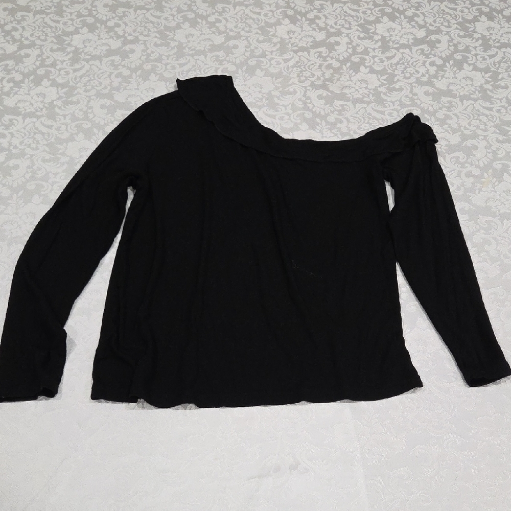 Casual Black Off-Shoulder Women's Top